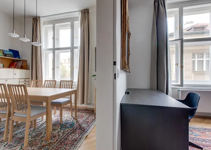 Apartment Heart Of Old Town Comfy 2bdr 2bath *
