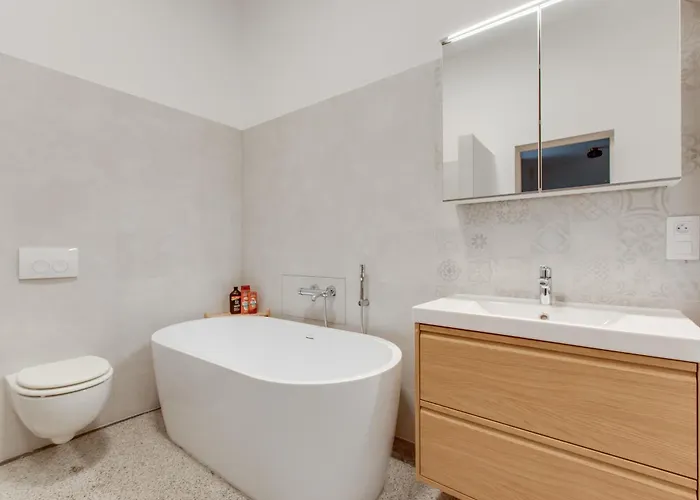 Heart Of Old Town Comfy 2bdr 2bath * Prague