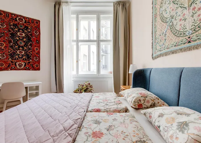 Heart Of Old Town Comfy 2bdr 2bath * Prague