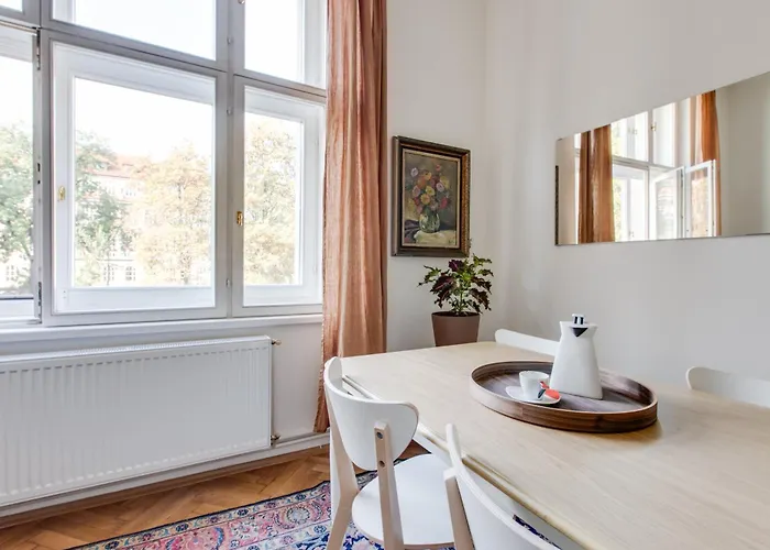 Apartment Heart Of Old Town Comfy 2bdr 2bath