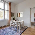 Heart Of Old Town Comfy 2bdr 2bath Apartmán *