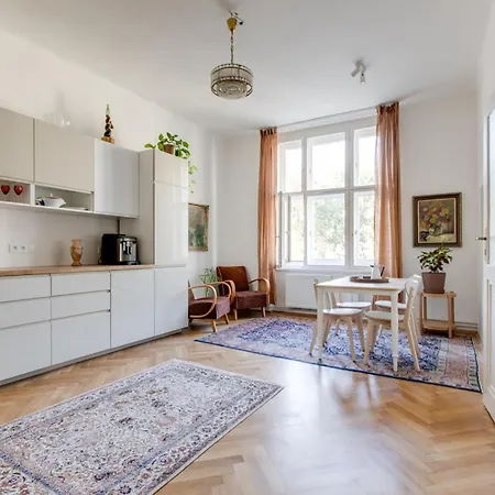 Appartamento Heart Of Old Town Comfy 2bdr 2bath