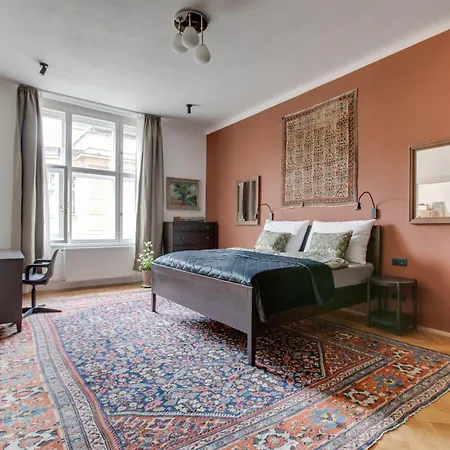 Heart Of Old Town Comfy 2bdr 2bath Apartment Prague