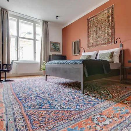 Heart Of Old Town Comfy 2bdr 2bath * Prague