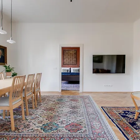 Διαμέρισμα Heart Of Old Town Comfy 2bdr 2bath *