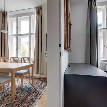 Διαμέρισμα Heart Of Old Town Comfy 2bdr 2bath *