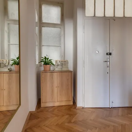 Διαμέρισμα Heart Of Old Town Comfy 2bdr 2bath *