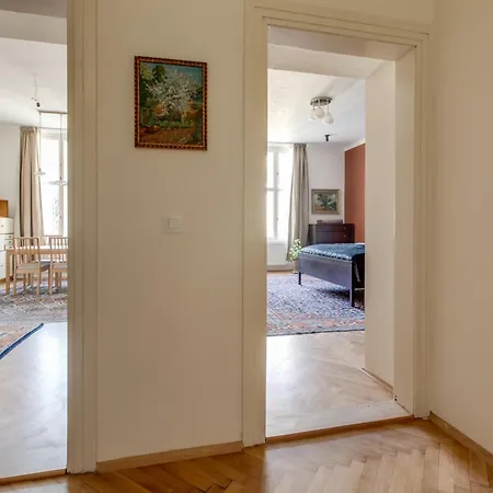 Heart Of Old Town Comfy 2bdr 2bath Διαμέρισμα *
